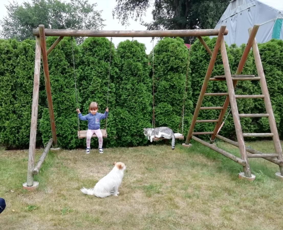 Domek Letniskowy Szuwarek Villa Świnoujście Exteriör bild